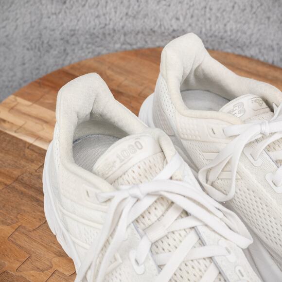 New Balance Fresh Foam X 1080v13 Womens Size 7.5 White Running Shoes Sneakers - Picture 8 of 11